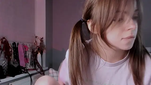 Snapshot of hype_meal_home chatting on January 9, 2026, 11:11 pm hype meal home online show from January 9, 2026, 11:11 pm