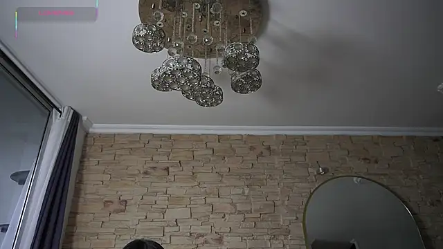 Elise Diamond online show from July 18, 2026, 11:02 pm