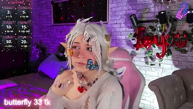 Alex Howell online show from March 8, 2025, 8:35 pm