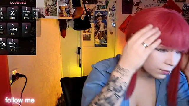 Alex Howell online show from November 18, 2025, 8:23 pm