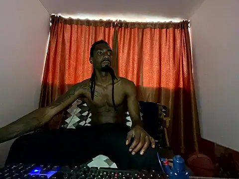 Malkon Big online show from January 18, 2026, 10:35 pm