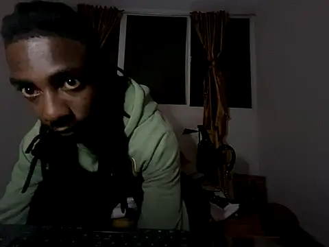 Snapshot of Malkon_Big chatting on December 4, 2025, 5:06 am Malkon Big online show from December 4, 2025, 5:06 am