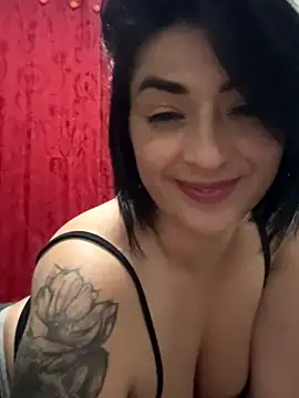 Snapshot of karenlennox1 chatting on November 7, 2025, 3:22 am karenlennox1 online show from November 7, 2025, 3:22 am