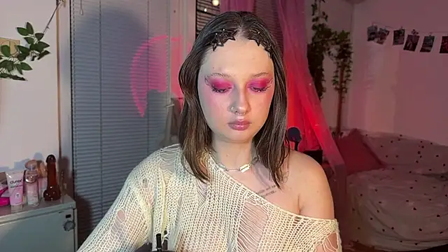 Snapshot of Jenny_darling_love chatting on April 25, 2026, 8:28 pm Jenny darling love online show from April 25, 2026, 8:28 pm