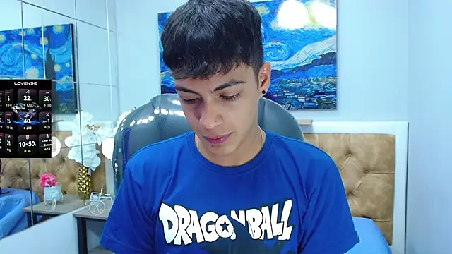 Snapshot of SkinnyBoy_ chatting on September 15, 2025, 12:38 pm SkinnyBoy online show from September 15, 2025, 12:38 pm