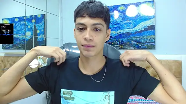 Snapshot of SkinnyBoy_ chatting on December 5, 2025, 12:37 pm SkinnyBoy online show from December 5, 2025, 12:37 pm