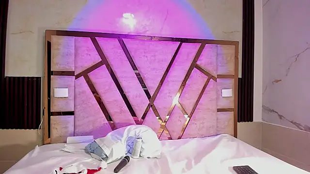 Snapshot of molly_sweetee chatting on December 5, 2025, 1:49 am molly sweetee online show from December 5, 2025, 1:49 am