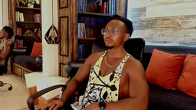 Snapshot of JamalMyst chatting on December 2, 2025, 4:03 am JamalMyst online show from December 2, 2025, 4:03 am