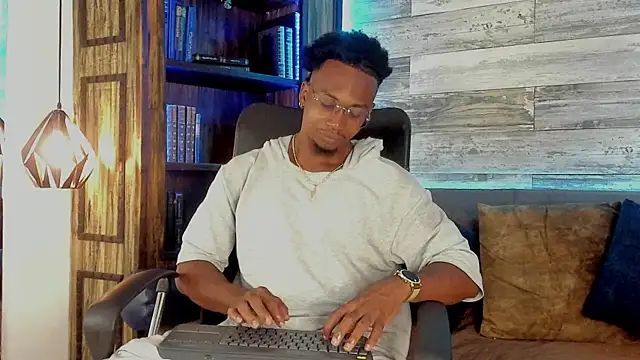 Snapshot of JamalMyst chatting on November 4, 2025, 3:43 am JamalMyst online show from November 4, 2025, 3:43 am