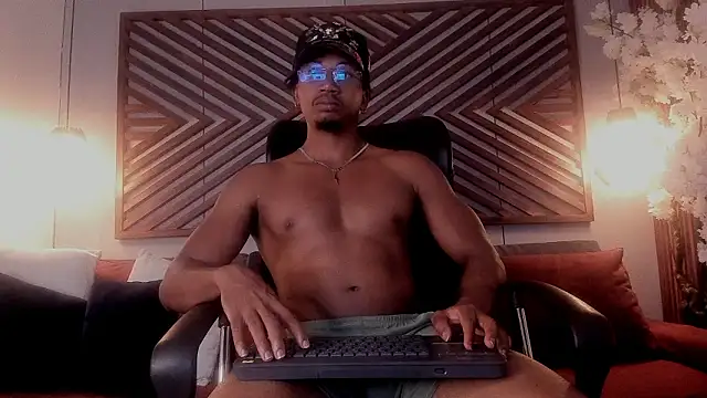 Snapshot of JamalMyst chatting on February 8, 2026, 5:05 am JamalMyst online show from February 8, 2026, 5:05 am