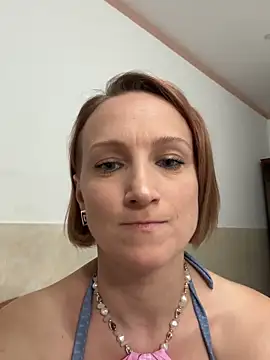 UmaTruewoman online show from November 27, 2025, 10:05 am