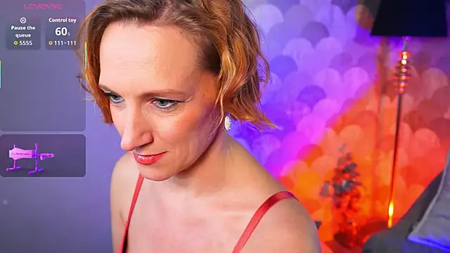 UmaTruewoman online show from October 8, 2025, 6:04 am