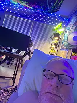 Mimmoromeo1973 online show from July 3, 2026, 1:28 pm
