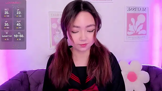 Snapshot of Fluffy_Rose chatting on March 4, 2025, 8:24 am Fluffy Rose online show from March 4, 2025, 8:24 am