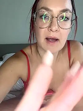 Snapshot of ladoucedu34 chatting on November 10, 2025, 1:16 pm ladoucedu34 online show from November 10, 2025, 1:16 pm