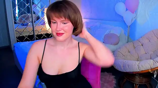 Snapshot of mirrorofsoul chatting on February 13, 2025, 5:26 am mirrorofsoul online show from February 13, 2025, 5:26 am