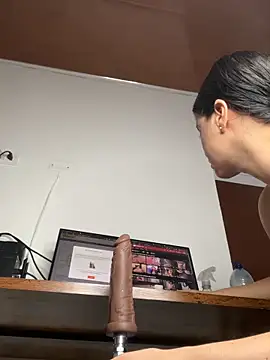 Tamaraa wet online show from February 26, 2026, 3:39 am