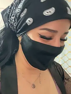 mari layali online show from April 12, 2026, 10:02 pm