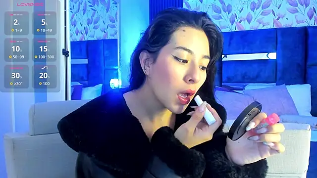 Snapshot of Susa1userma_ chatting on April 30, 2026, 11:17 am Susa1userma online show from April 30, 2026, 11:17 am