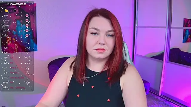 Snapshot of Lilumytrend chatting on October 11, 2025, 12:17 pm Lilumytrend online show from October 11, 2025, 12:17 pm