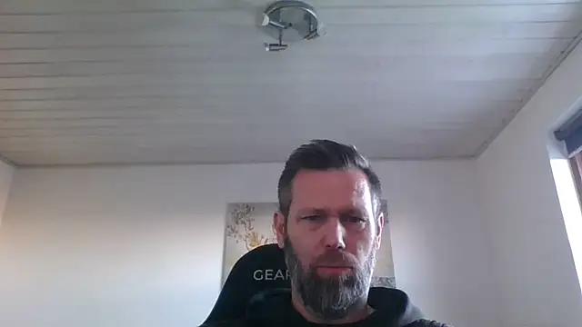 Snapshot of Gotta1 chatting on February 19, 2026, 2:14 pm Gotta1 online show from February 19, 2026, 2:14 pm