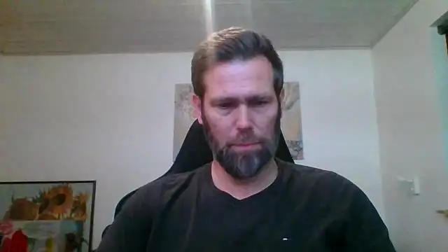 Snapshot of Gotta1 chatting on November 4, 2025, 4:11 pm Gotta1 online show from November 4, 2025, 4:11 pm