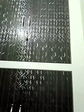 xyrus  online show from March 12, 2025, 1:19 pm