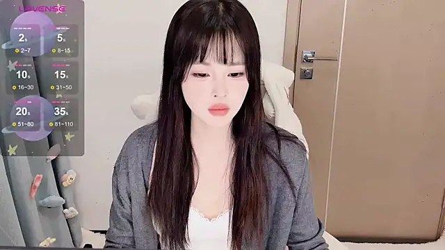 Mini-X online show from October 22, 2025, 10:47 am