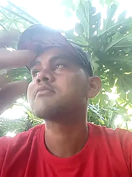 Snapshot of travieso2893 chatting on July 17, 2026, 10:18 pm travieso2893 online show from July 17, 2026, 10:18 pm