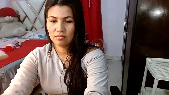 nahomi star model online show from September 14, 2025, 3:29 am