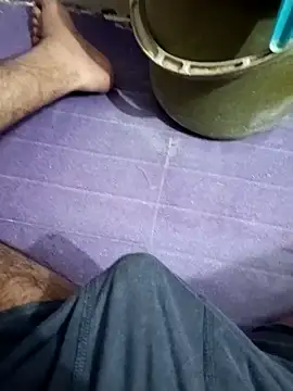 Naresh00766 online show from December 18, 2025, 8:34 pm