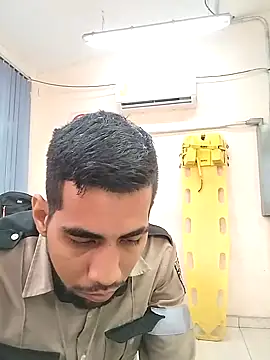 Snapshot of EnriquePersian197 chatting on November 6, 2025, 2:54 pm EnriquePersian197 online show from November 6, 2025, 2:54 pm