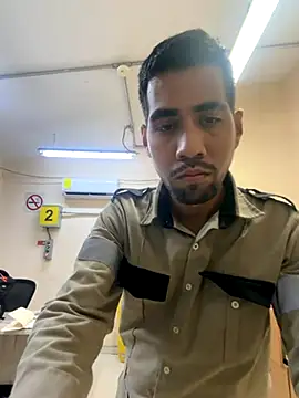 Snapshot of EnriquePersian197 chatting on November 12, 2025, 12:20 pm EnriquePersian197 online show from November 12, 2025, 12:20 pm