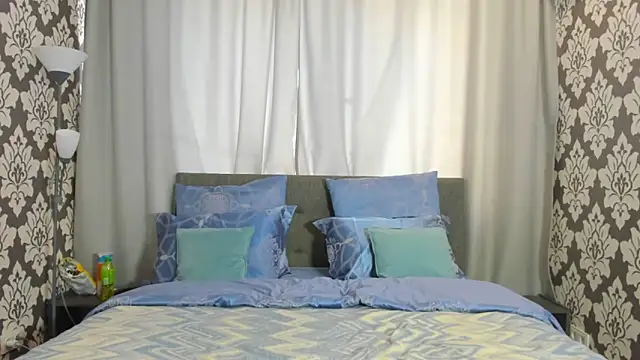 Snapshot of kirraa_ chatting on September 13, 2025, 1:00 pm kirraa online show from September 13, 2025, 1:00 pm