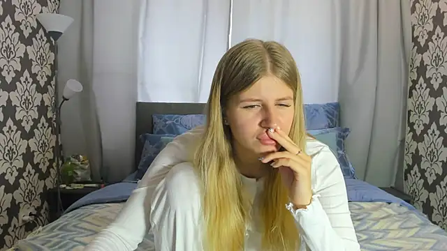 Snapshot of kirraa_ chatting on September 20, 2025, 10:31 am kirraa online show from September 20, 2025, 10:31 am