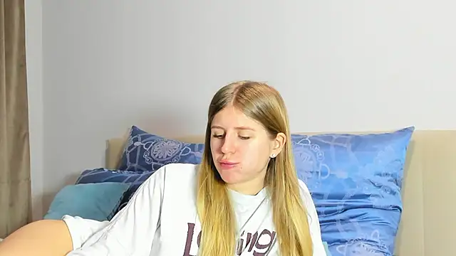 kirraa  online show from January 7, 2026, 6:02 pm