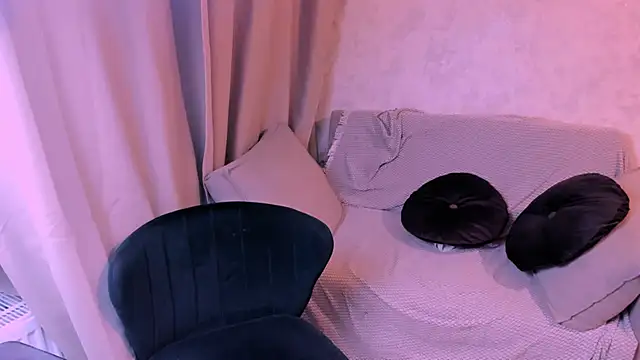 Snapshot of kirraa_ chatting on March 2, 2025, 7:19 pm kirraa online show from March 2, 2025, 7:19 pm