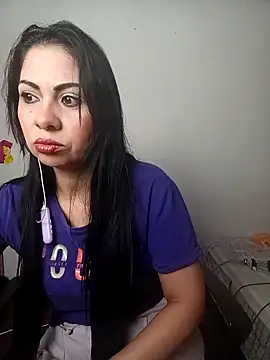 Snapshot of saralunabella chatting on September 26, 2025, 7:10 pm saralunabella online show from September 26, 2025, 7:10 pm