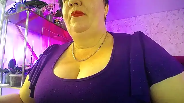  Sweet Woman online show from May 26, 2026, 7:28 am