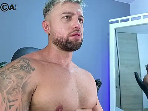 OwenMaximus814 online show from March 19, 2026, 5:46 pm