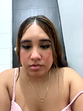 Snapshot of melyescobar chatting on October 14, 2025, 3:29 am melyescobar online show from October 14, 2025, 3:29 am