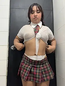 melyescobar online show from March 20, 2026, 3:29 am