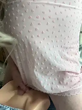 NinasNylonz online show from February 27, 2025, 9:04 pm