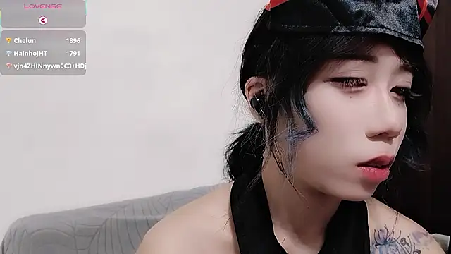 Fine-sand online show from March 13, 2026, 3:39 pm