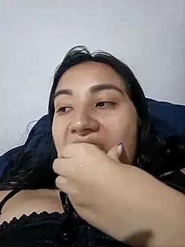 Snapshot of Hellen_Alex chatting on May 1, 2026, 1:49 pm Hellen Alex online show from May 1, 2026, 1:49 pm