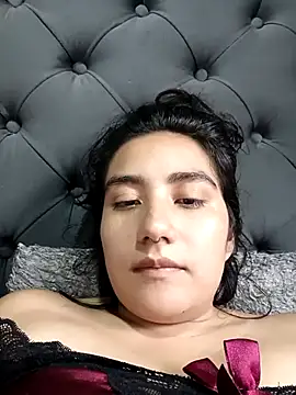 Snapshot of Hellen_Alex chatting on March 14, 2025, 10:38 pm Hellen Alex online show from March 14, 2025, 10:38 pm