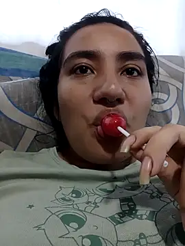 Snapshot of Hellen_Alex chatting on November 8, 2025, 3:15 pm Hellen Alex online show from November 8, 2025, 3:15 pm