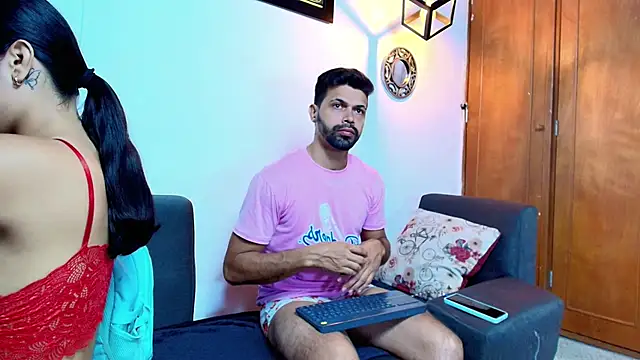 max ashley mds online show from November 11, 2025, 1:50 pm