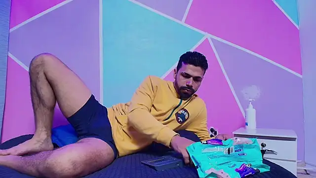 max ashley mds online show from April 16, 2026, 1:45 pm