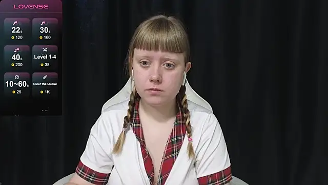 June shy0 online show from March 29, 2026, 6:37 am